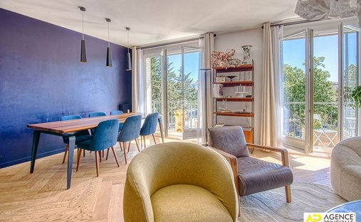 Apartment in Domaine National du Château, Versailles, France 1