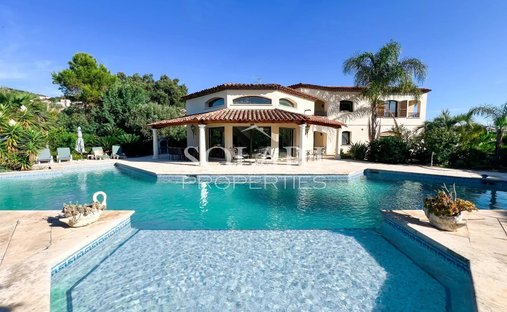 Villa in Le Grand Duc-Minelle, Mandelieu-la-Napoule, France 1