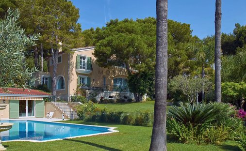 Villa in Saint-Jean-Cap-Ferrat, Provence-Alpes-Côte d'Azur, France 1