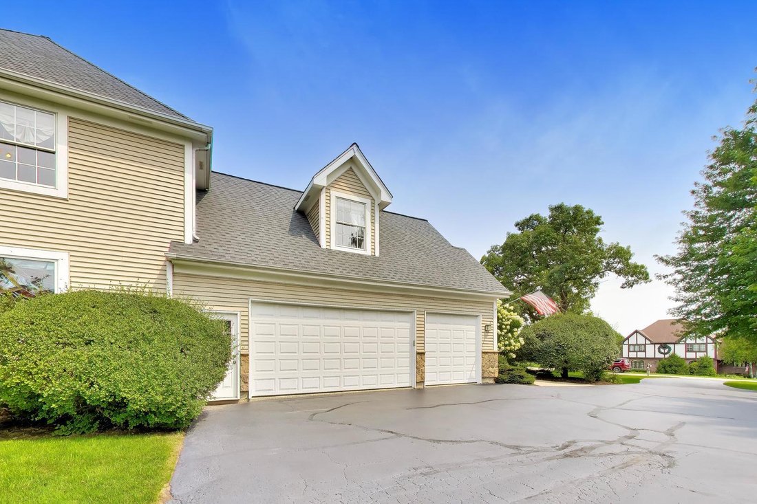 House in McHenry, Illinois, United States 3 - 18663121