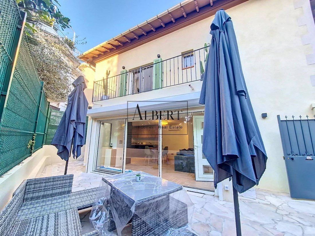 House in Cannes, Provence-Alpes-Côte d'Azur, France 1 - 16645266