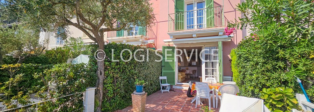 House in Grimaud, Provence-Alpes-Côte d'Azur, France 2 - 18666393