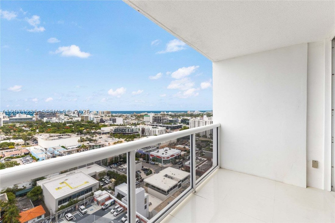Condo in Miami Beach, Florida, United States 4 - 18663483