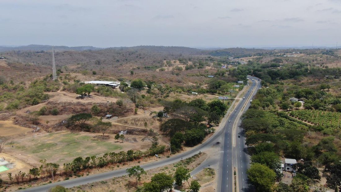 Land in Guayaquil, Guayas, Ecuador 1 - 18660491