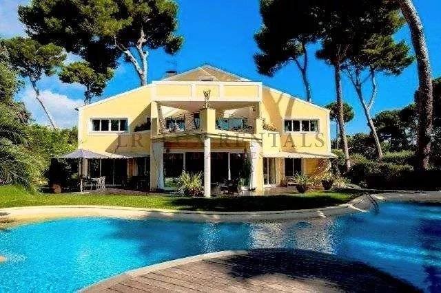 Villa in Fontmerle, Antibes, France 1 - 15628179