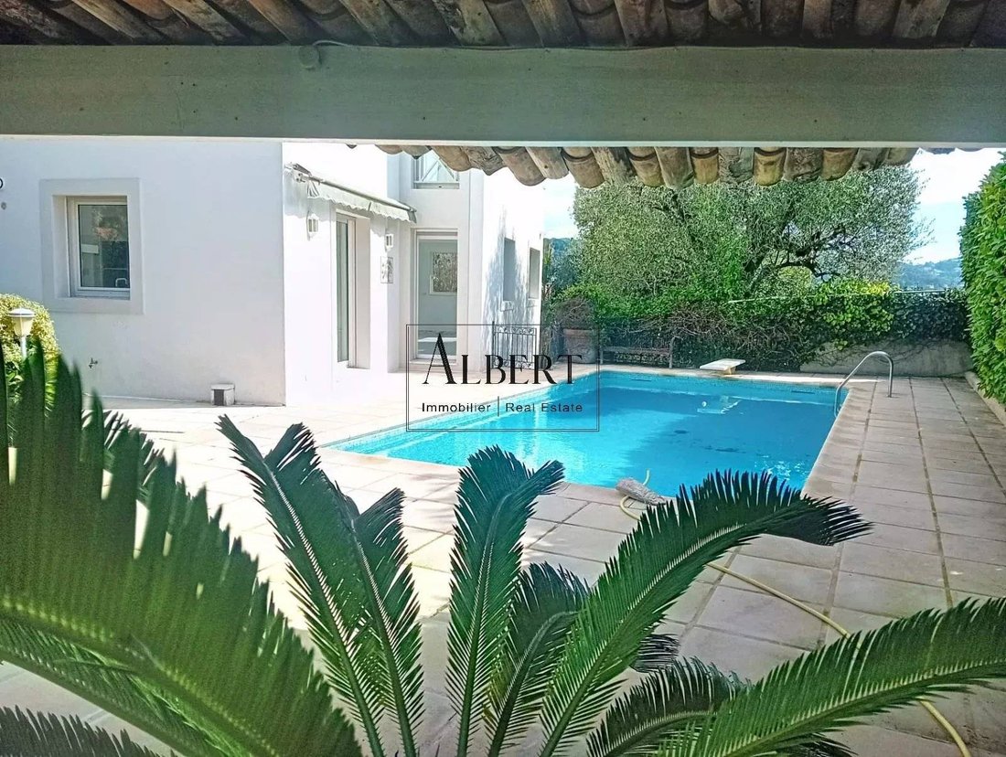House in Cannes, Provence-Alpes-Côte d'Azur, France 1 - 17090601