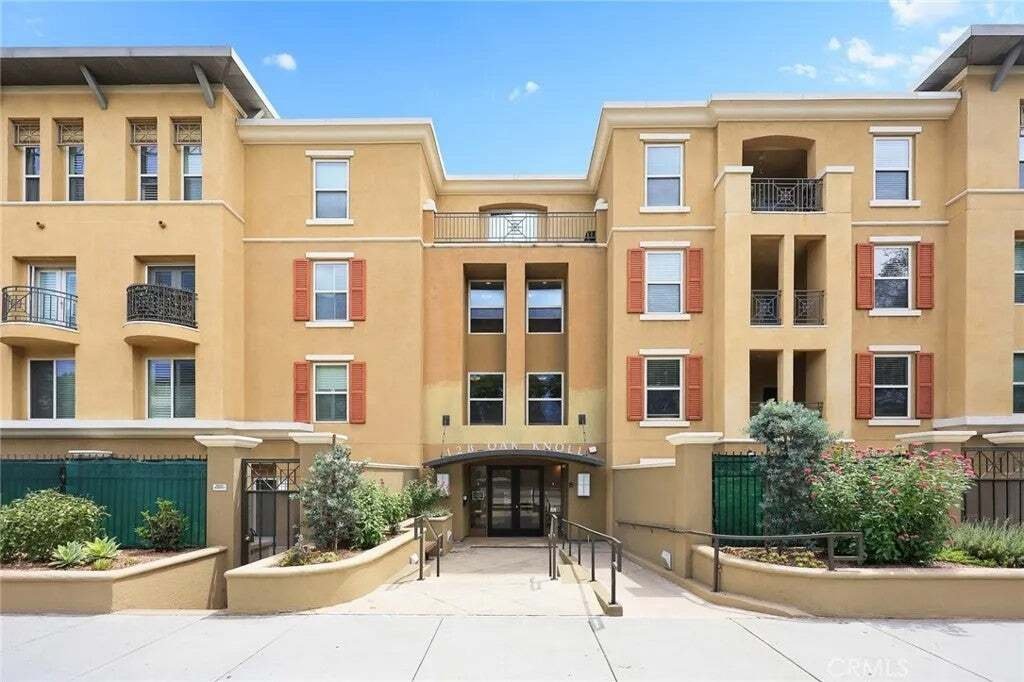 Condo in Altadena, California, United States 2 - 18669378