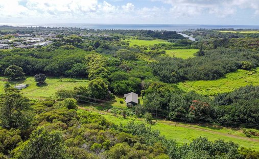 House in Kapaʻa, Hawaii, United States 1