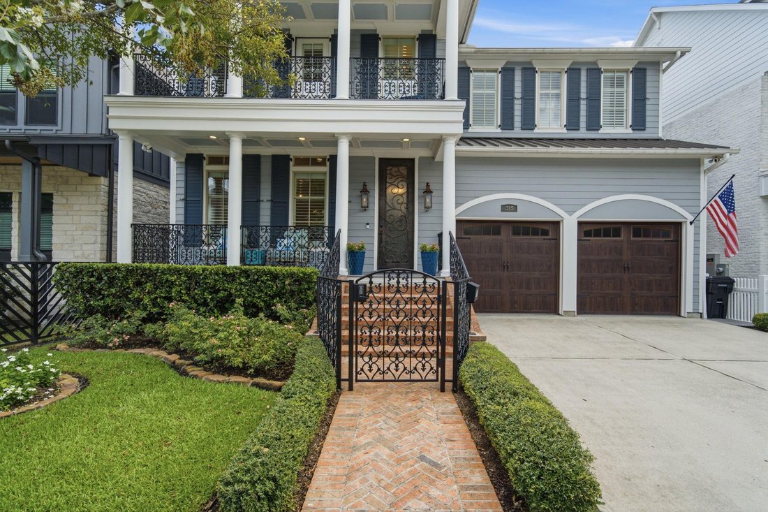House in Houston, Texas, United States 3 - 18668036