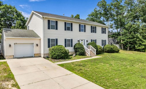 House in Stafford Township, New Jersey, United States 1