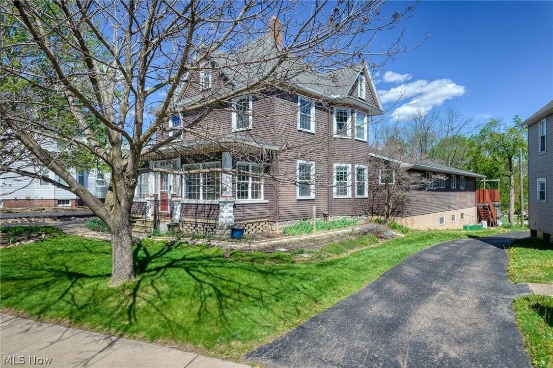 House in Canton, Ohio, United States 2 - 18659344