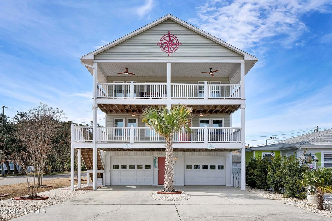 House in Kure Beach, North Carolina, United States 1 - 18662373