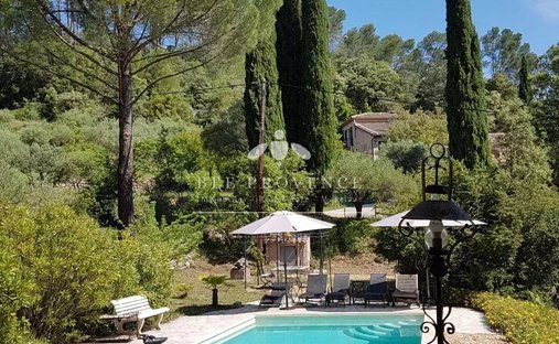 Villa in Carcès, Provence-Alpes-Côte d'Azur, France 1