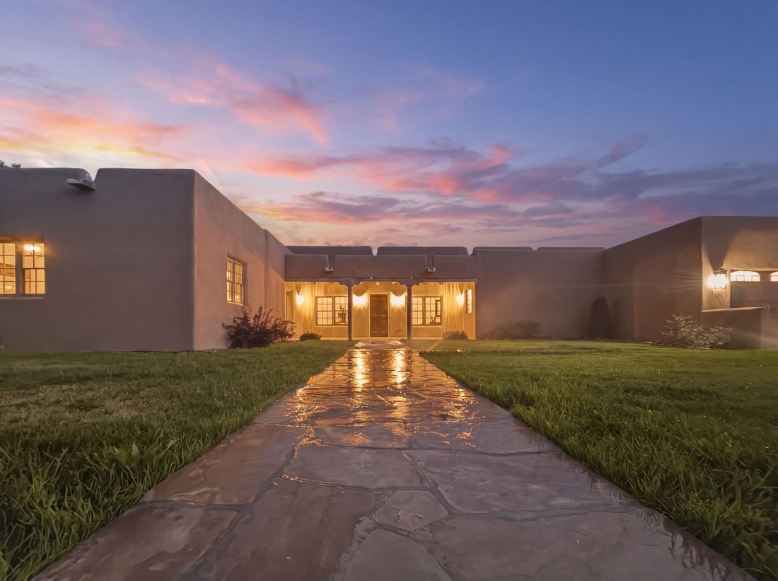 House in Santa Fe, New Mexico, United States 4 - 18663338