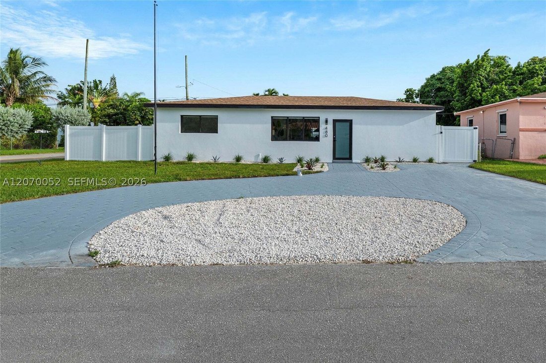 House in Miami, Florida, United States 1 - 18669054