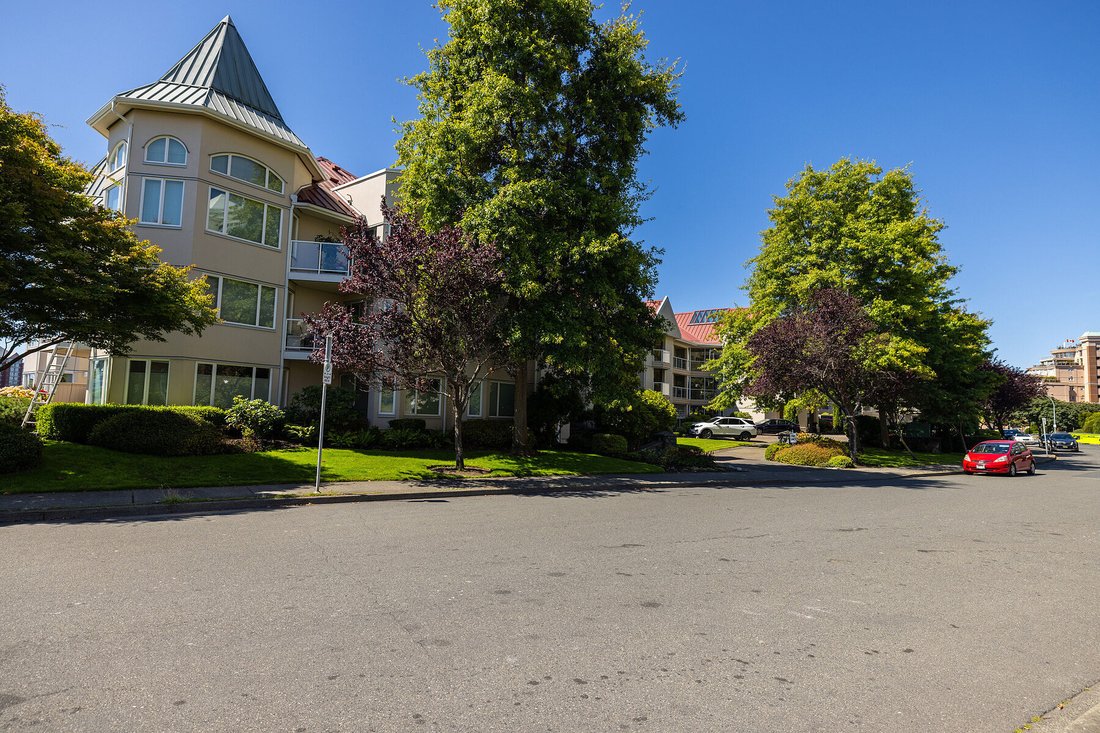 Condominio a Victoria, Columbia Britannica, Canada 3 - 18666429