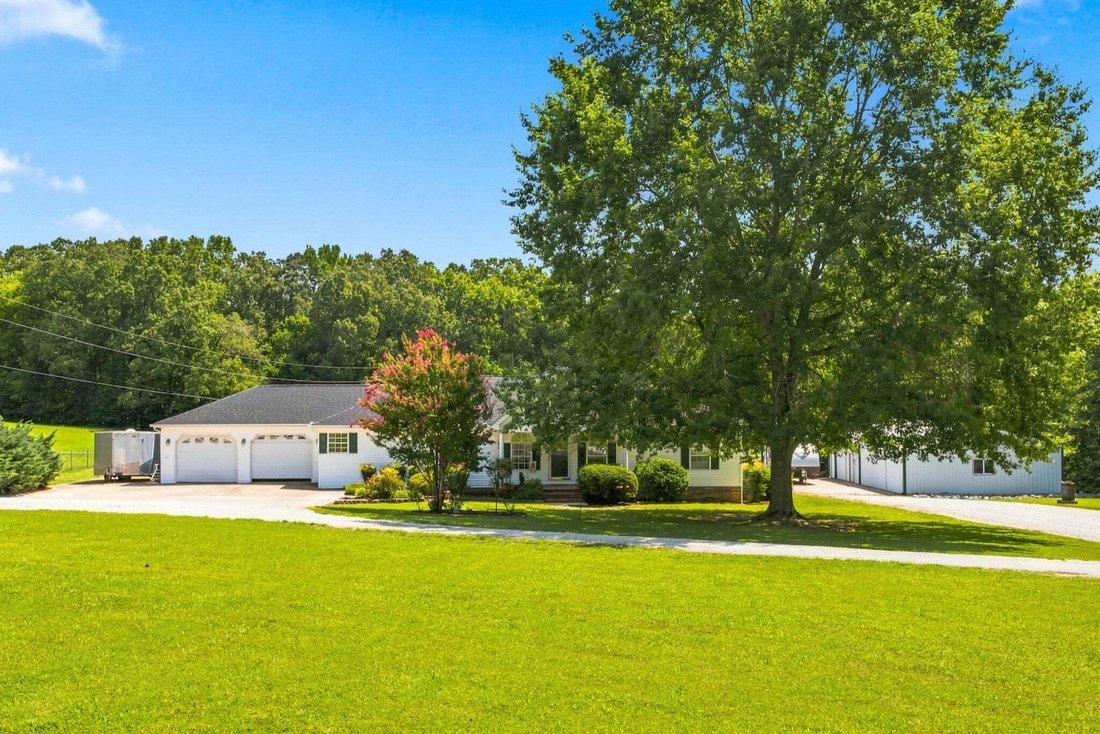 House in Paris, Tennessee, United States 3 - 18665924