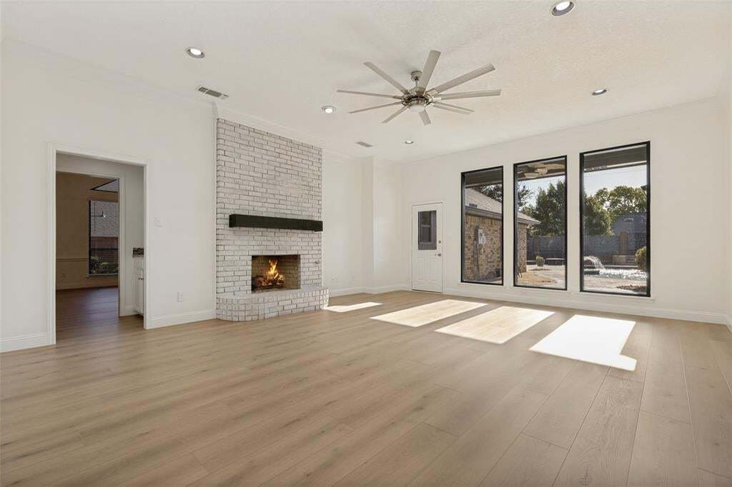 House in Bedford, Texas, United States 3 - 18664081