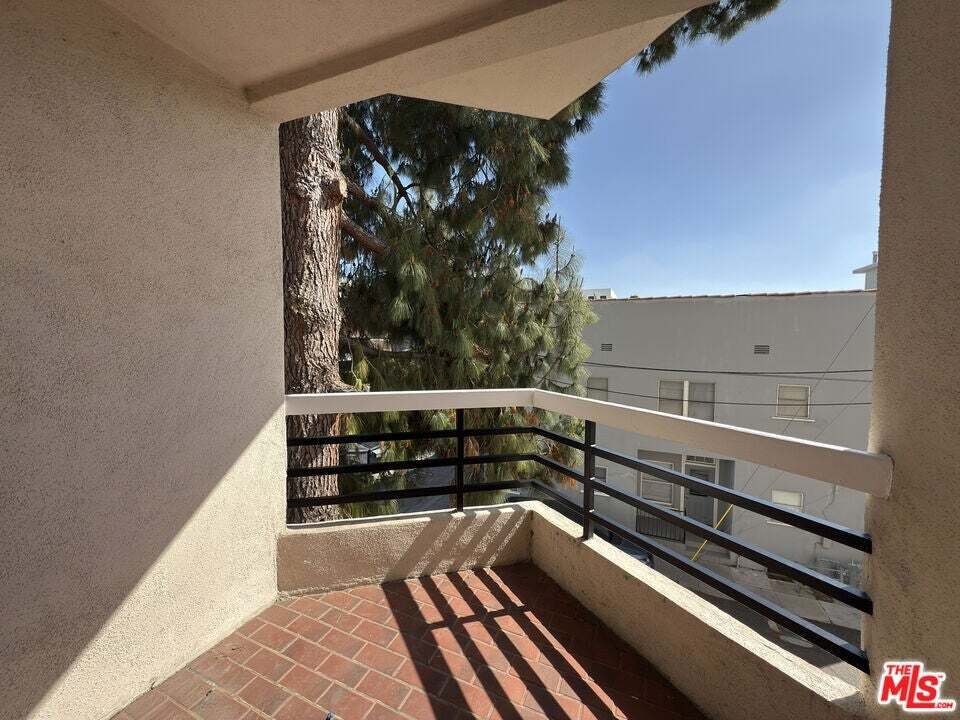 Condo in Beverly Hills, California, United States 2 - 18662031