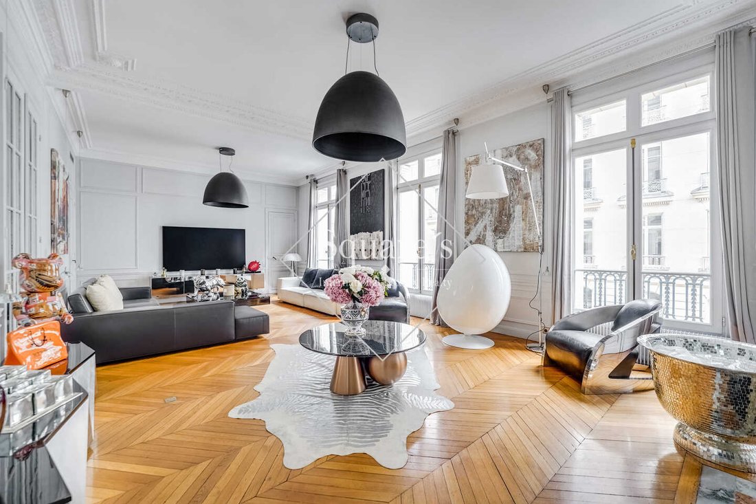 Apartment in Elysées-Madeleine, Paris 8e Arrondissement, Paris 3 - 18672687