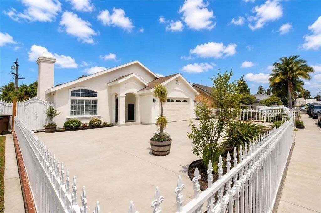 House in Garden Grove, California, United States 2 - 18663918