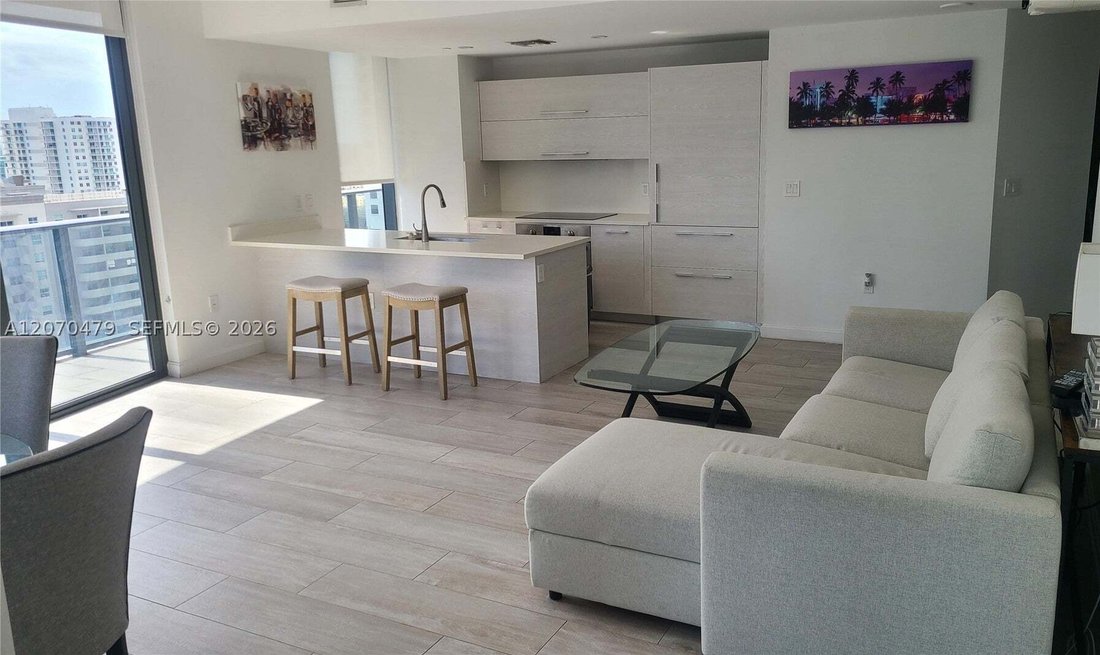 Condo in Miami, Florida, United States 3 - 18650843