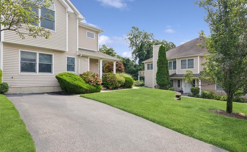 Condo in Jamesport, New York, United States 1