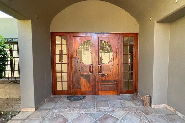 Casa a Waterkloof Park, Gauteng, Sudafrica 1 - 18667656