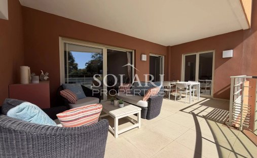 Apartment in Théoule-sur-Mer, Provence-Alpes-Côte d'Azur, France 1