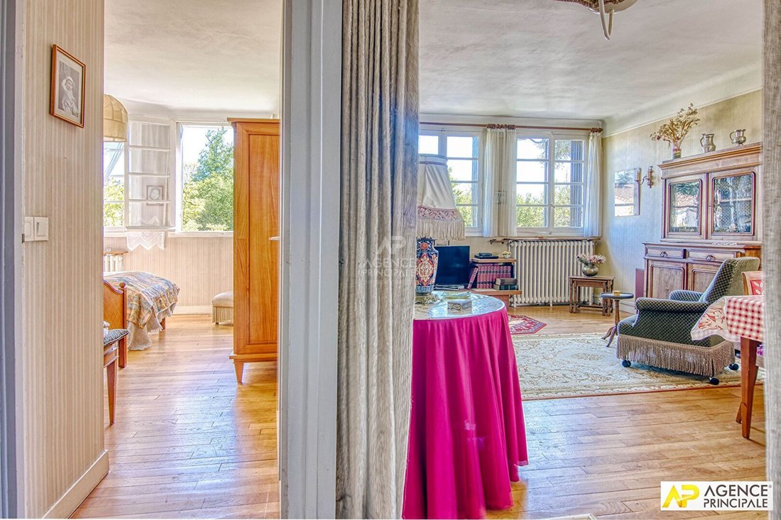 House in Le Chesnay, Le Chesnay-Rocquencourt, France 2 - 18659813