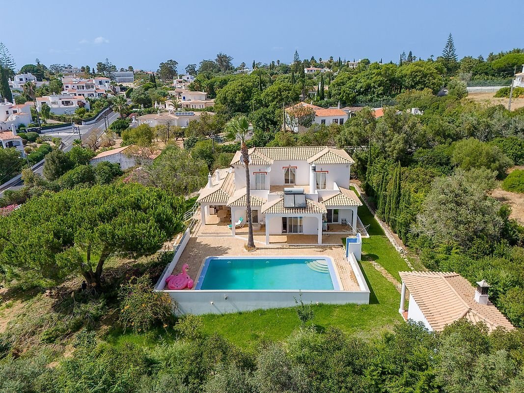 Villa in Carvoeiro, Algarve, Portugal 1 - 16040708