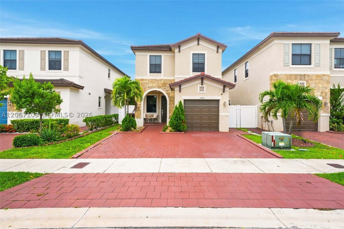 House in Miami Lakes, Florida, United States 1 - 18663499