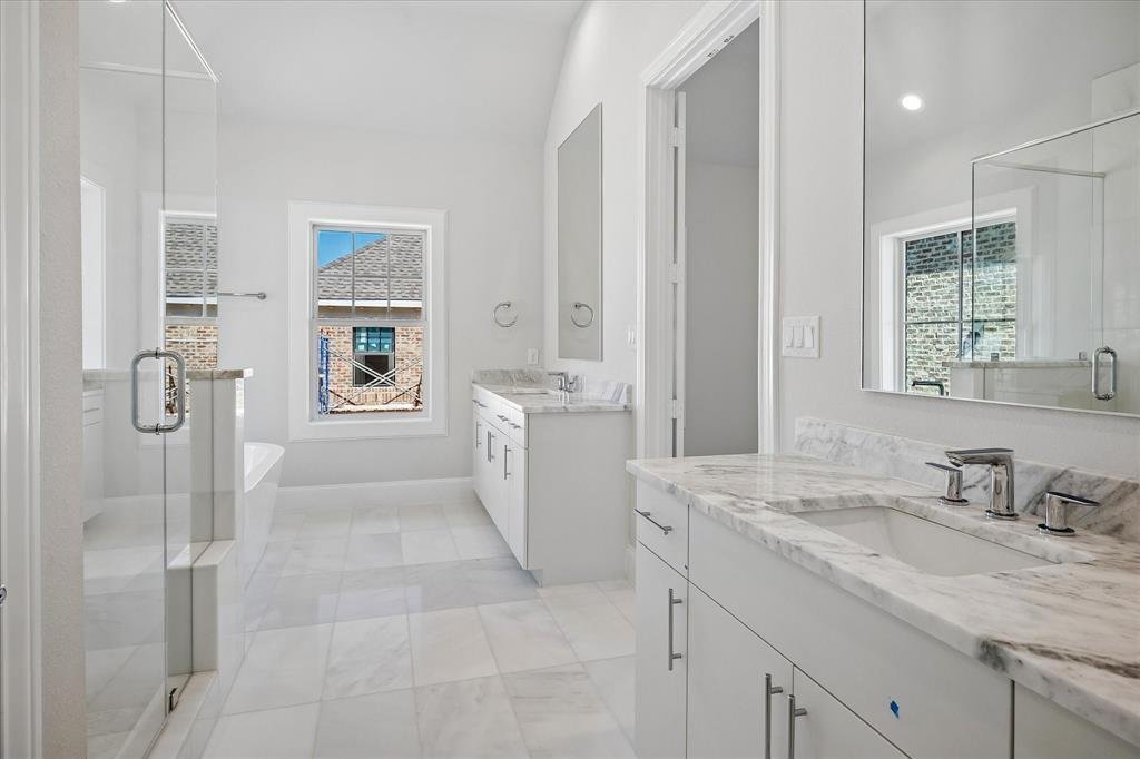Townhouse in Addison, Texas, United States 4 - 18669470