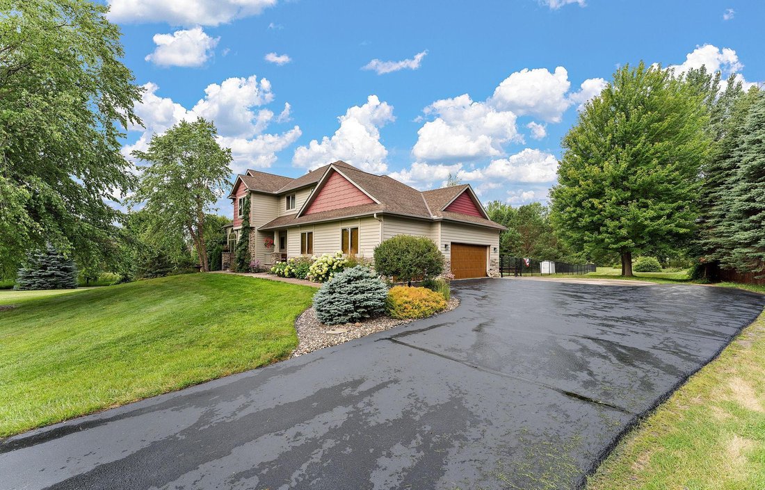 House in Lakeville, Minnesota, United States 3 - 18663214