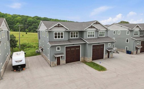 Condo in Plymouth, Wisconsin, United States 1
