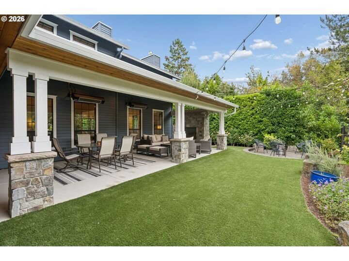 House in Lake Oswego, Oregon, United States 4 - 18665580