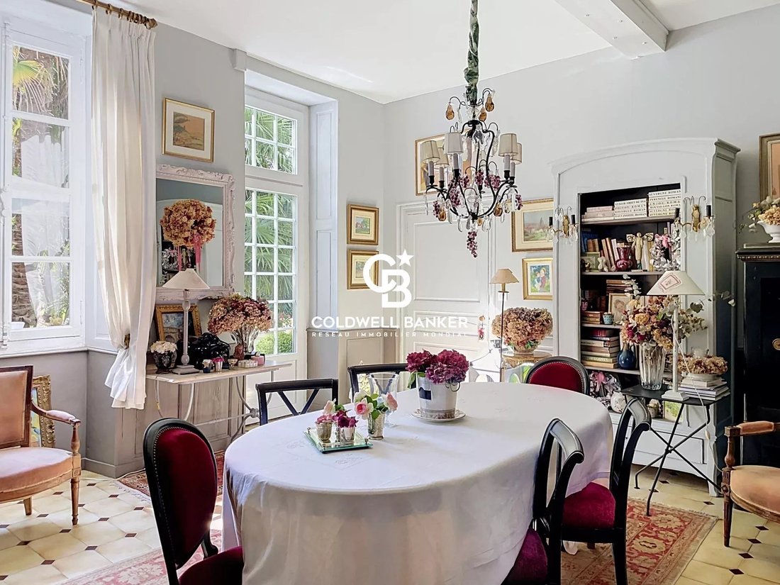 House in Centre Ville, Saint-Jean-d'Angély, France 1 - 18660865