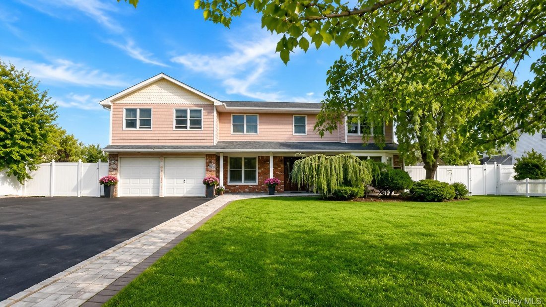 House in East Northport, New York, United States 3 - 18668969