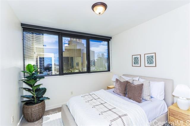 Condo in Honolulu, Hawaii, United States 3 - 18668650