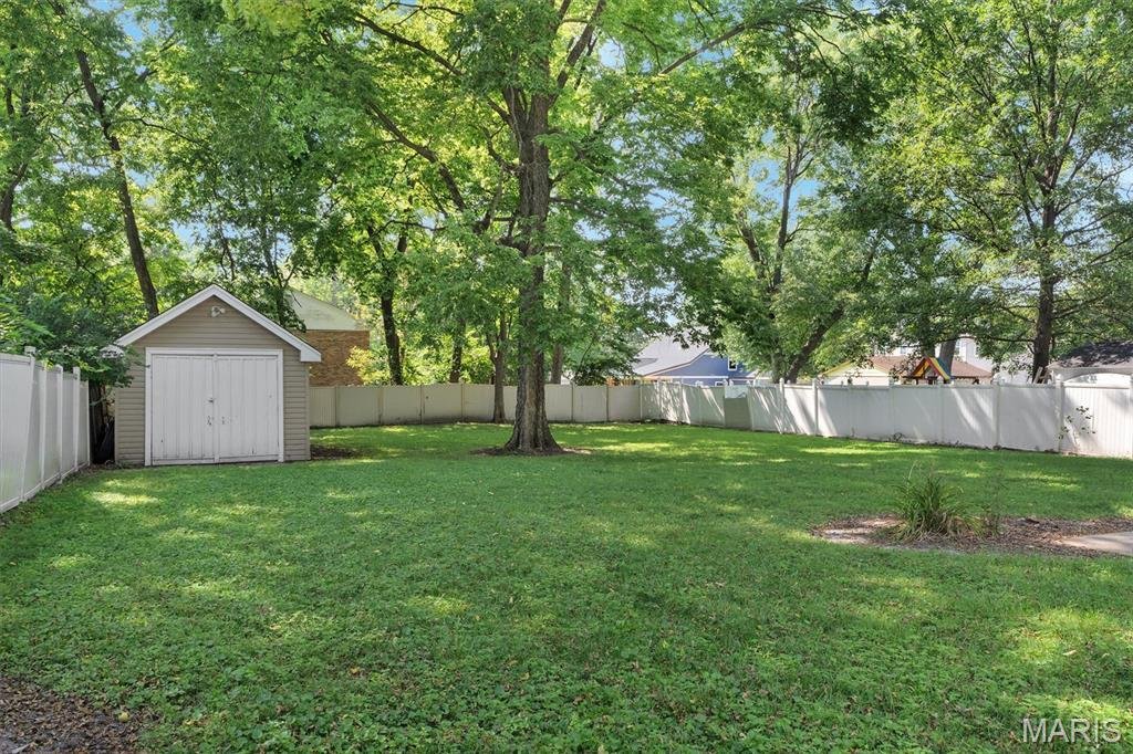 House in Kirkwood, Missouri, United States 5 - 18666240