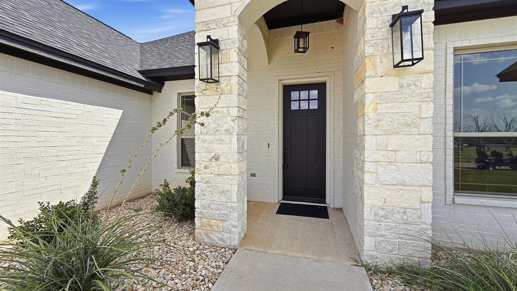 House in Granbury, Texas, United States 2 - 18670763