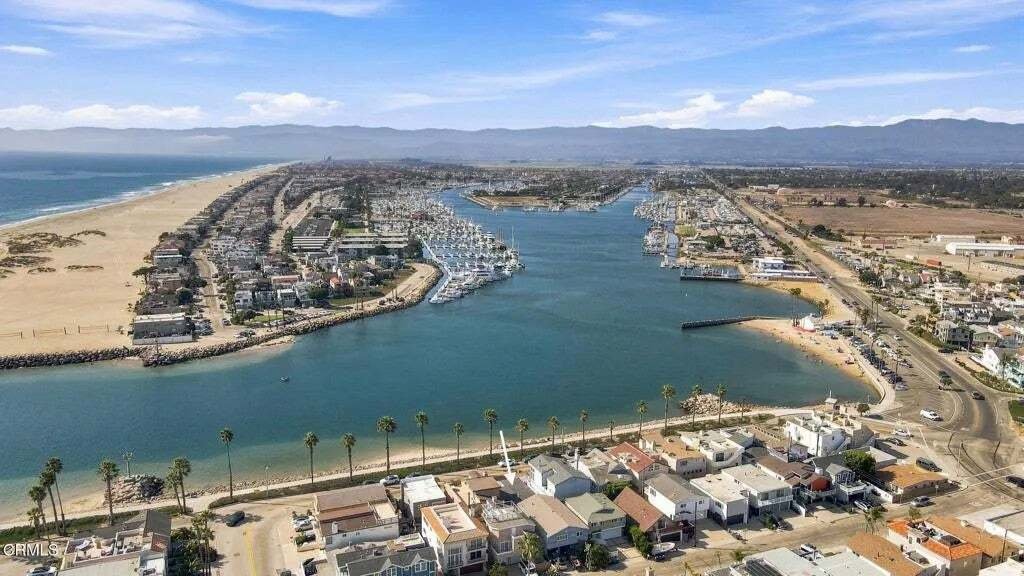 House in Oxnard, California, United States 2 - 18666195
