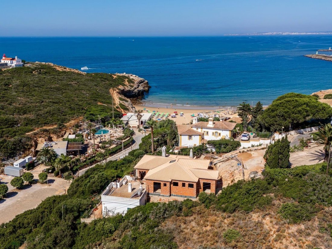 House in Ferragudo, Algarve, Portugal 1 - 18664734