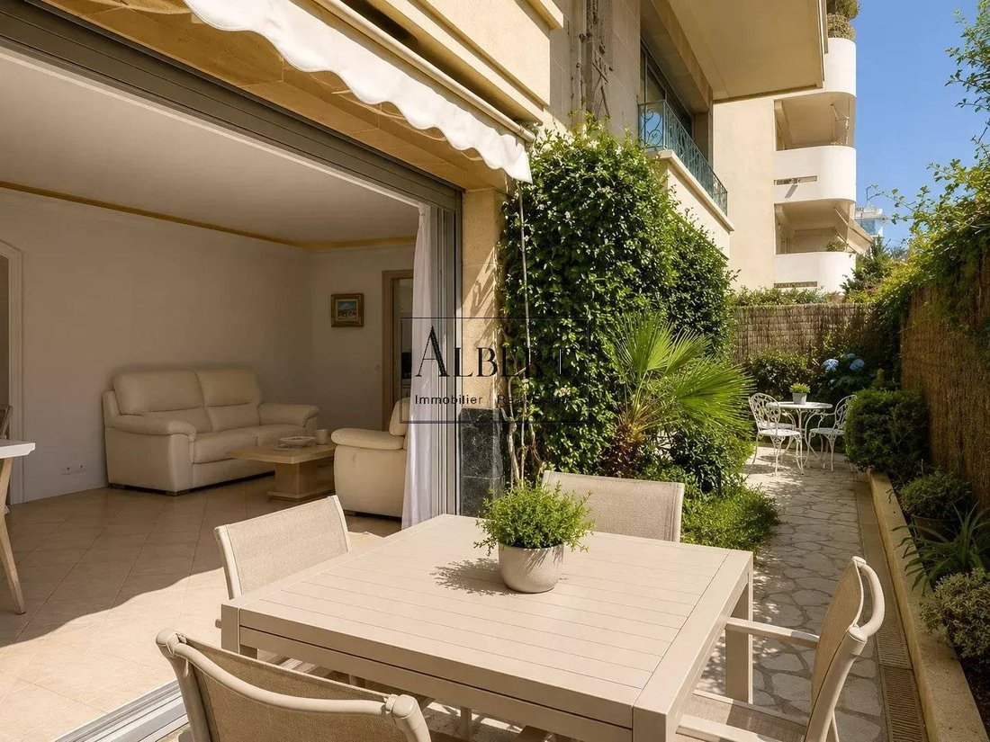 Apartment in Cannes, Provence-Alpes-Côte d'Azur, France 2 - 18243124