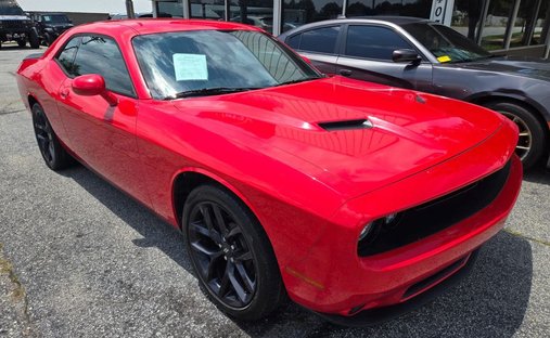 2020 Dodge Challenger SXT Coupe 2D in Snellville, GA, United States 1