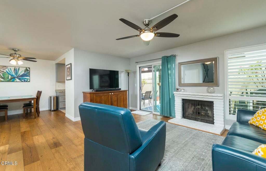 Townhouse in Santa Fe Springs, California, United States 3 - 18666530