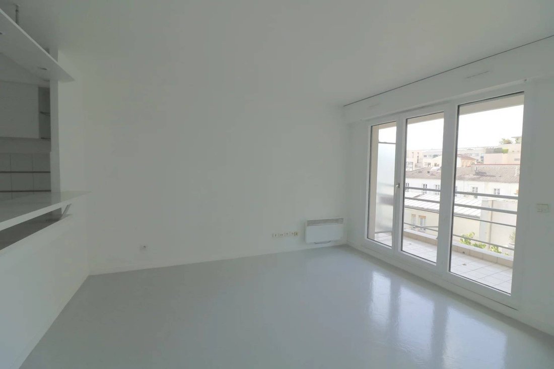 Apartment in Reine-Mairie, Boulogne-Billancourt, France 3 - 15869619