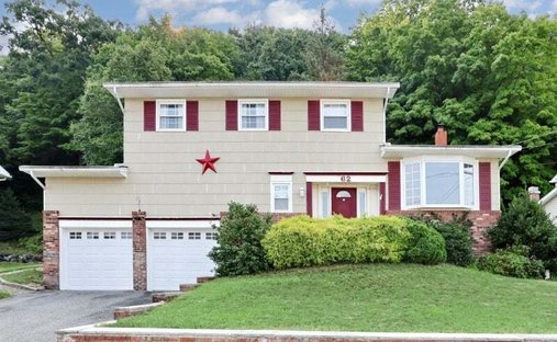 House in Wanaque, New Jersey, United States 1