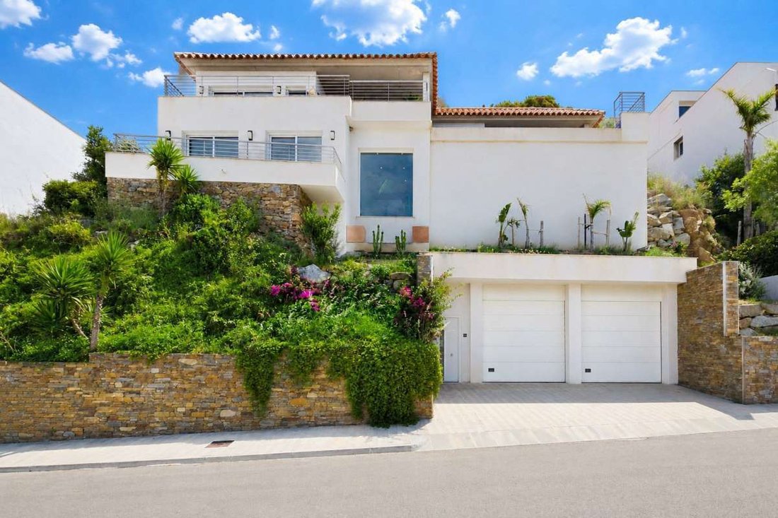 Villa in Girona, Catalonia, Spain 3 - 18664402