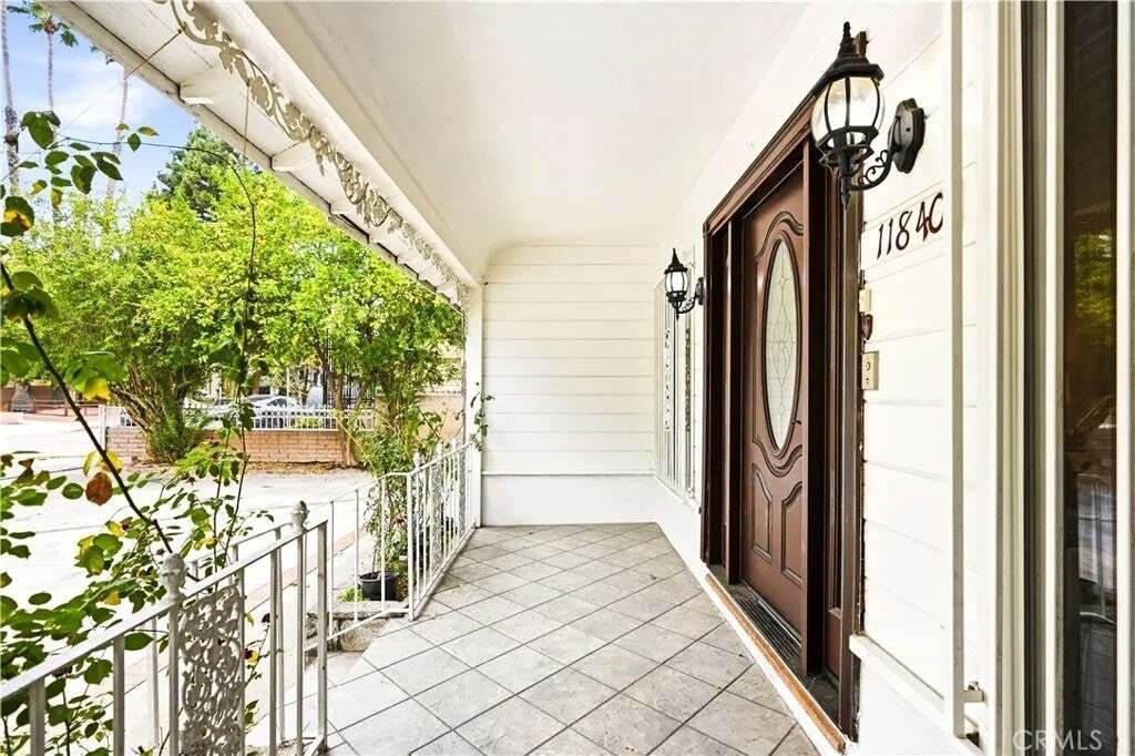 Condo in Los Angeles, California, United States 2 - 18666214